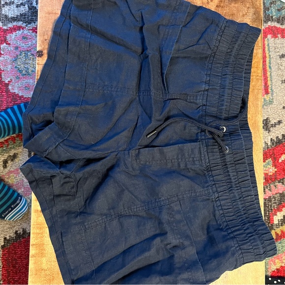 Athleta 100% linen shorts - Picture 3 of 4